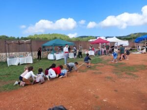 Productos Artesanales Mercat de Forada, Belleza Natural y Orgánica Forada, Cosmética Ecológica Forada, Hecho a Mano en Mercat de Forada, Sabores Locales Auténticos Forada, Artesanía Tradicional de Forada, Cuidado Personal Sostenible Forada, Delicias Gourmet Locales Forada, Ingredientes Naturales y Puros Forada, Arte y Cultura Local en Forada, Textiles y Moda Artesanal Forada, Cuidado de la Piel Natural Forada, Artesanía de Calidad en Mercat de Forada, Esencias y Aromas Naturales Forada, Tradición y Autenticidad Forada, Diseños Únicos y Exclusivos Forada, Productos Orgánicos Certificados Forada, Belleza Responsable Forada.